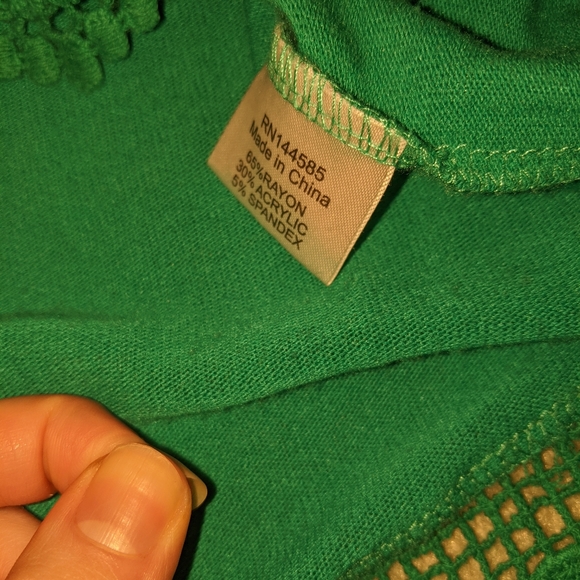 Green/blue blouse - Picture 2 of 8